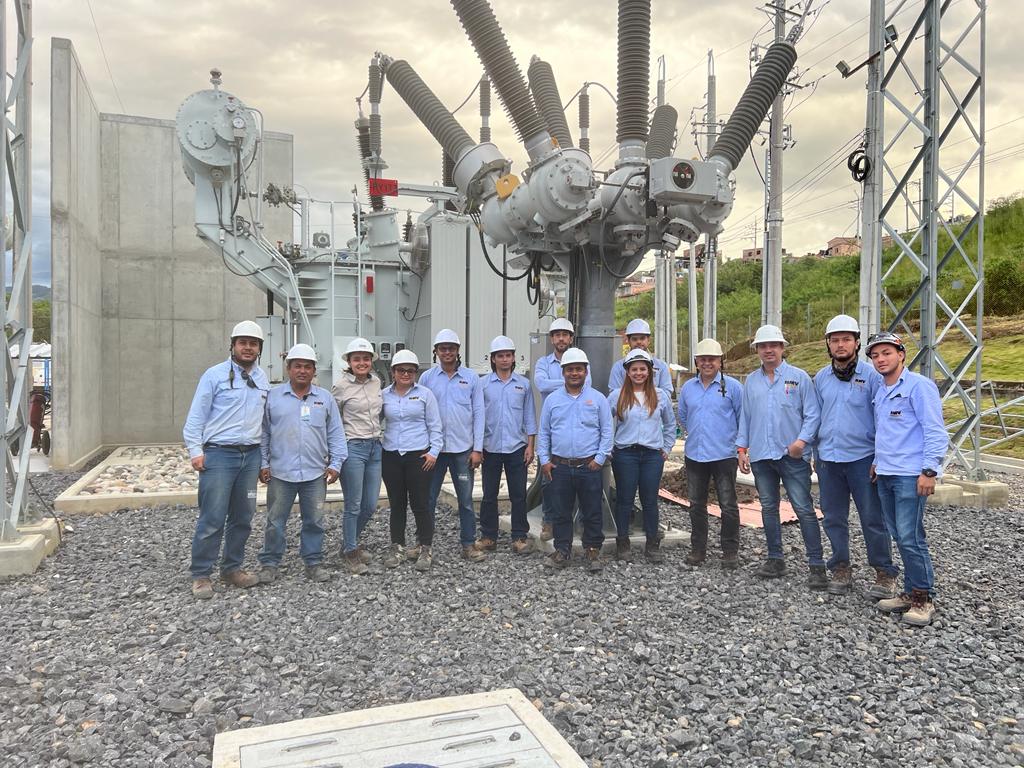 trabajadores y contratistas ESSA en la subestación San Gil trabajadores y contratistas ESSA en la subestación San Gil